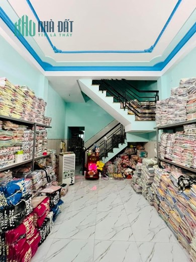 chính chủ gấp bán nhà 2 tầng đường lê văn quới, hẻm xe hơi, 63m2 chỉ 5.09 tỷ thương lượng.