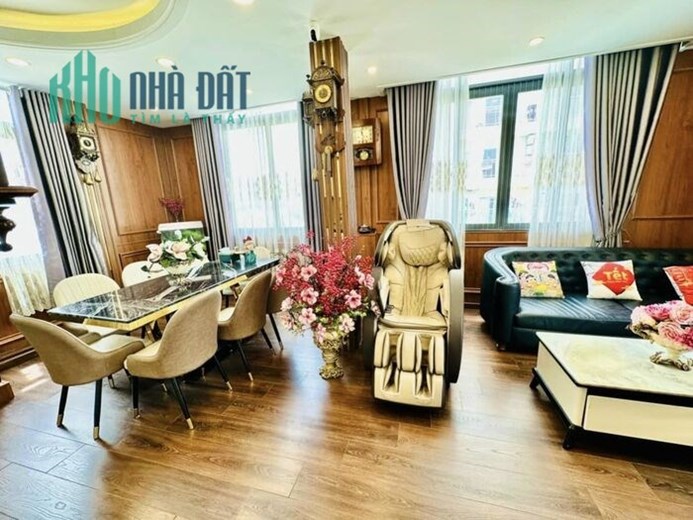 Bán CHDV Lâm Văn Bền, 7 tầng, 10 phòng Giá 12.5 Tỷ,  dòng tiền 50tr/tháng