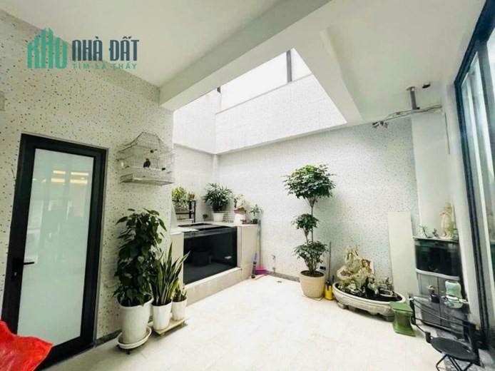 Bán nhà KDT Văn Quán 75m2 xây 4 tầng x MT5m x 11.x tỷ