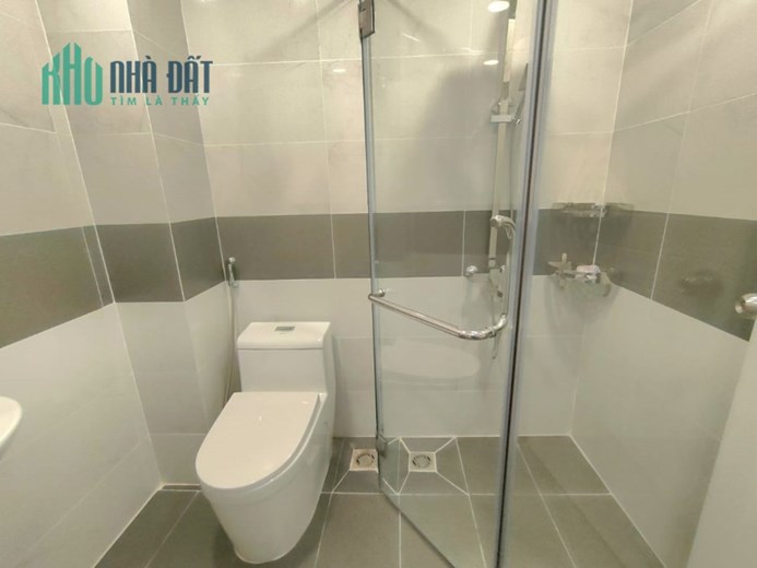 NHÀ HXH LẠC LONG QUÂN TÂN BÌNH 49M2 -3 TẦNG.
