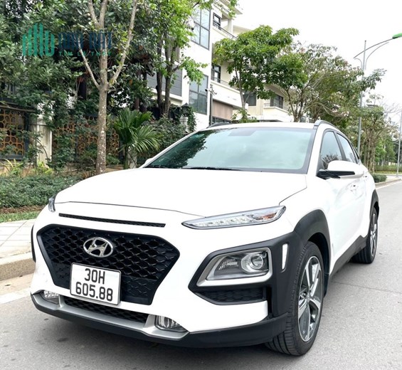 Bán KONA 2.0ATH sản xuất 2022, màu trắng số 1 Nguyễn Văn Huyên,Cầu Giấy,Hà Nội