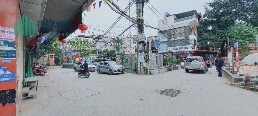 Bán Đất Tặng Nhà Phố Ngọc Trục, Nam Từ Liêm, Lô Góc Gần Chợ, DT 53m giá 3.6 tỷ