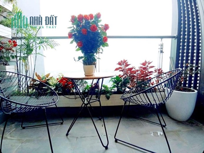 Bán nhà đẹp Cổ Nhuế, nhà 6 tầng đẹp long lanh 36m2  3.98 tỷ.