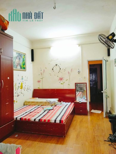 Bán nhà 2 MẶT NGÕ phố Lý Nam Đế - 52m2 giá 8.8 tỷ - SỔ PHÂN LÔ QĐ