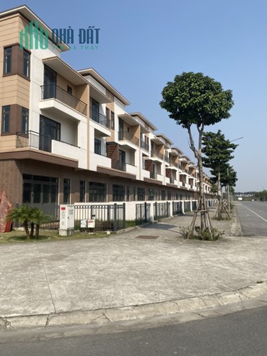 Chính chủ cần bán nhà 3 tầng giữa Trung tâm TP Từ Sơn.