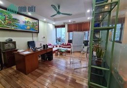 Giảm SỐC 5 tỷ, Giá còn 17 tỷ sở hữu ngay căn nhà 4 tầng ĐG Việt Hưng, DT  79m2, MT 7.5m.