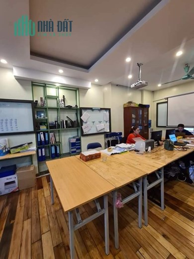 Giảm SỐC 5 tỷ, Giá còn 17 tỷ sở hữu ngay căn nhà 4 tầng ĐG Việt Hưng, DT  79m2, MT 7.5m.
