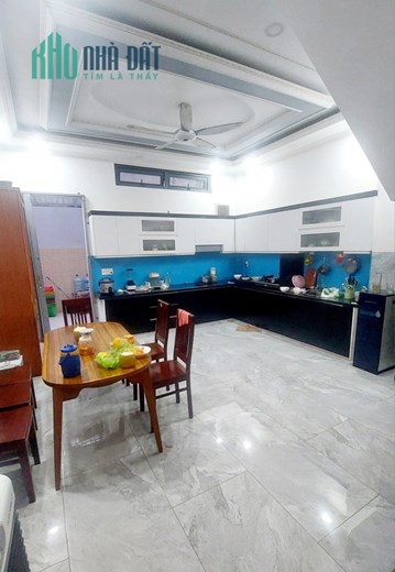 VIP TÊN LỬA ĐƯỜNG SỐ 44, 100M2, 5 TẦNG, 12.5 TỶ THƯƠNG LƯỢNG.