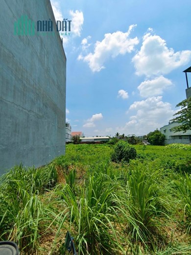 Bán Đất Quận 12, HXH đường Thạnh Xuân 52, gần Chợ Đường, 51M2, Chỉ 2 Tỷ 9.