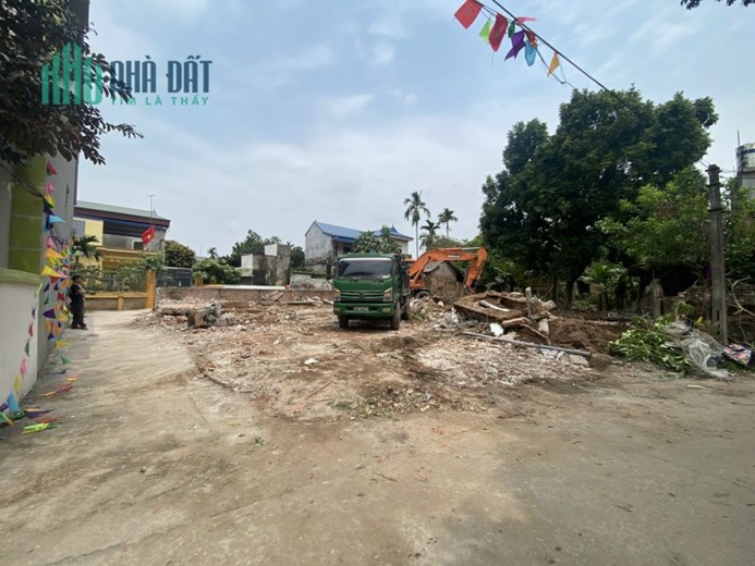Chính chủ CẦN T.IỀN BÁNN GẤP CHO CON ĐI DU HỌC – Gjá 7,xtr/m - Trung Tâm  QUẾ VÕ BẮC NINH – 98m2 –