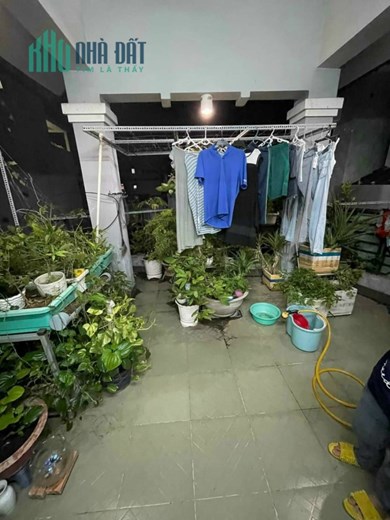 Bán nhà đẹp, giá rẻ, 4 tầng BTCT, 40m2, nhỉnh 3 tỷ