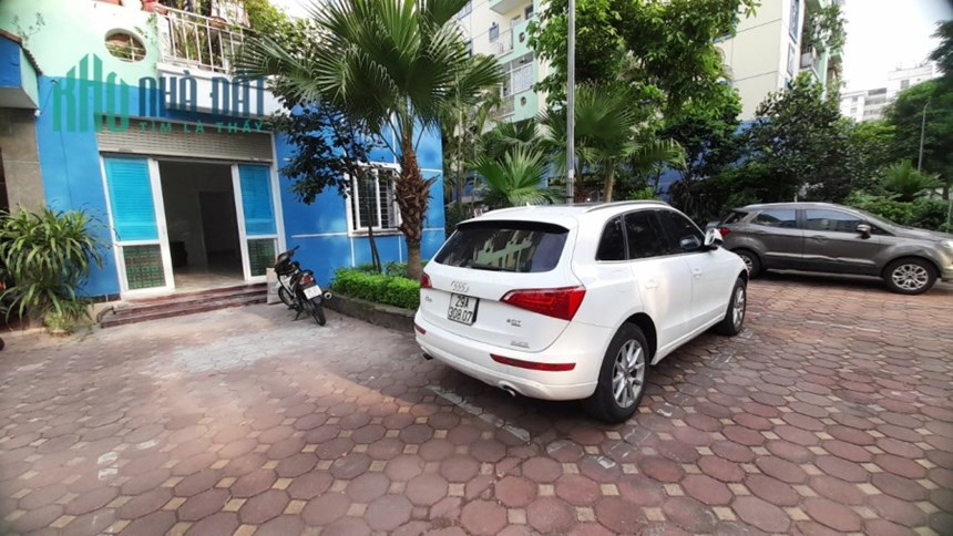 45 tr/m2. Bán căn chân đế, lô góc KĐT Việt Hưng,làm cửa hàng, viện thẩm mỹ, kinh doanh tốt, 77m2