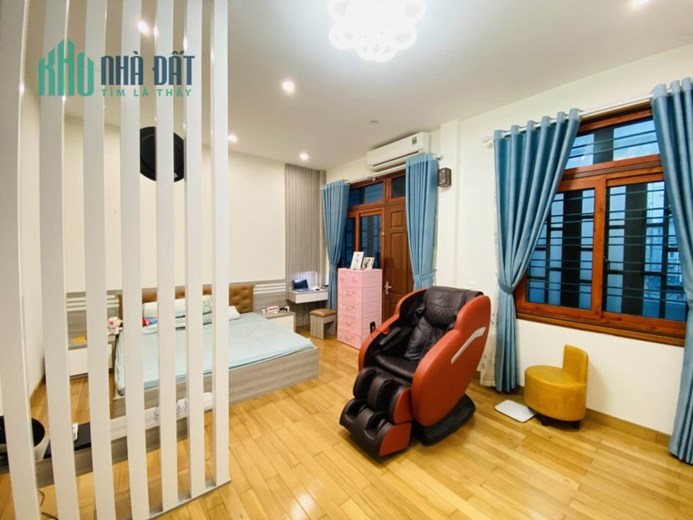 Bán nhà Khương Hạ 40mx5T, 2 mặt thoáng, 4PN ra phố gần, giá 4.15 tỷ