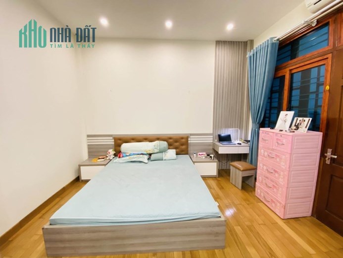 Bán nhà Khương Hạ 40mx5T, 2 mặt thoáng, 4PN ra phố gần, giá 4.15 tỷ