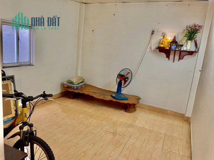 NGUYỄN VĂN ĐẬU - XE HƠI LƯỚT QUA NHÀ - 32M2 - 6.4 TỶ T/L - CHỦ GẤP BÁN GIẢM GIÁ CỰC SỐC - GIÁ CHÀO