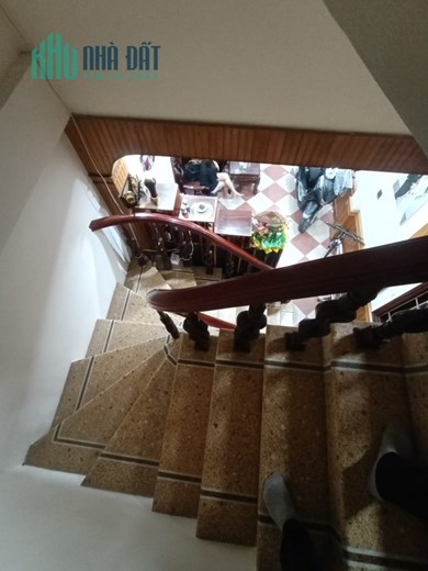 Bán nhà Ngọc Thuỵ, oto đỗ cửa, khu dân trí cao, ở sướng giá 3tỷ95