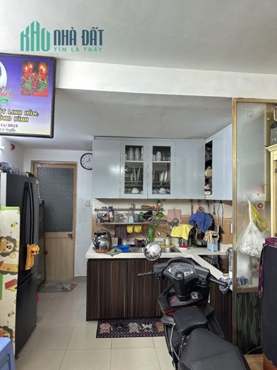 Nhà 4 tầng, đường Ba Tháng Hai, Quận 10, gần Học viện Hành chính Quốc gia
