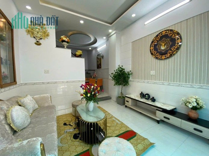 💐Bán nhà đẹp - 302/ đường Phan Huy Ích, P12, Gò Vấp
========= Giá 5.17 tỷ =========
🍂Dt :4 ×12m,