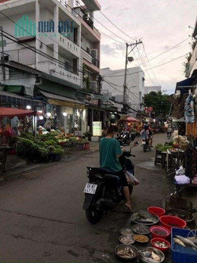 CẦN BÁN GẤP MẶT BẰNG KINH DOANH CHỢ LẠC QUANG Q12