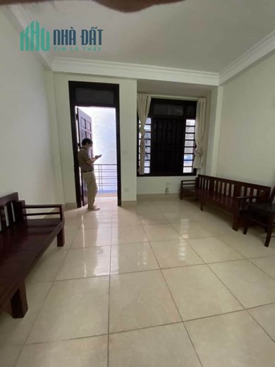 Bán Nhà Phố Trần Hòa, đối diện kim giang, thông  Vũ Tông Phan, lô góc, ngõ to, gần phố, giá  hơn 4