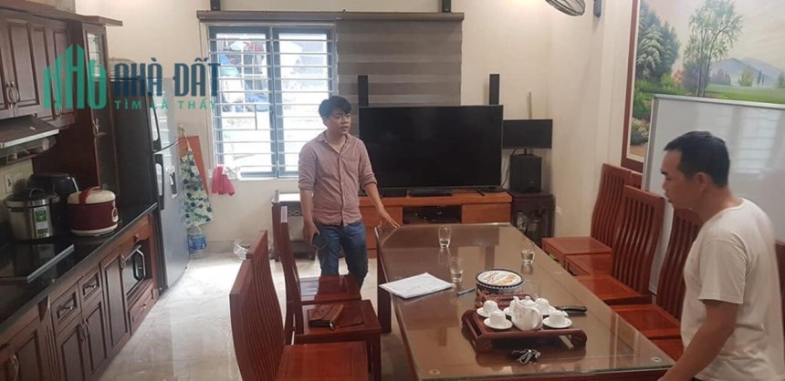 Ngõ thông kinh doanh, Hồ Tùng Mậu, Cầu Giấy, 37m2, 6 tầng, 4.9 tỷ