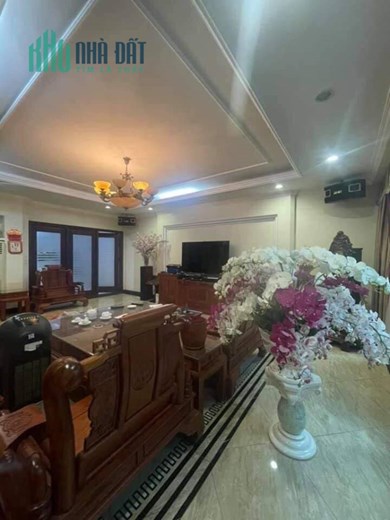 Bán Tòa Nhà Mặt phố quận Cầu Giấy, Lô Góc, mặt tiền rộng 23m. DT: 160m2, 8 Tầng. Gía nhỉnh: 80 Tỷ