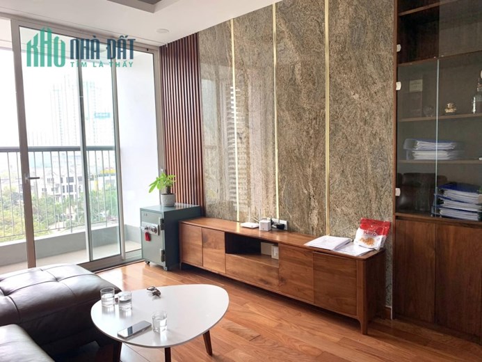 Bán chung cư Nam Trung Yên, Cầu Giấy, 93.8 m2, lô góc, tặng nội thất tiền tỷ, 5.1 tỷ