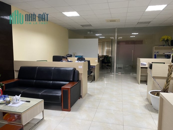 Cho thuê văn phòng tòa 101 Láng Hạ, miễn phí ngoài giờ, giá rẻ nhất quận Đống Đa, 100m2, 300m2