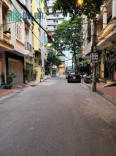 SIÊU PHẨM CẦU GIẤY - PHÂN LÔ - ÔTÔ 45 CHỖ - KINH DOANH VĂN PHÒNG CTY