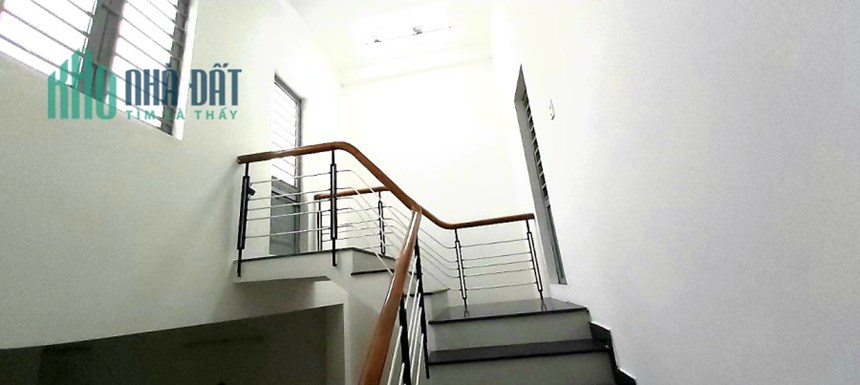 BÁN NHÀ 2 TẦNG 1 TUM KIÊN CỐ - Đ. Sơn Thủy 3, Trung Tâm Ngũ Hành Sơn, Đà Nẵng - Chưa Qua Đầu Tư.