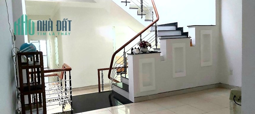 BÁN NHÀ 2 TẦNG 1 TUM KIÊN CỐ - Đ. Sơn Thủy 3, Trung Tâm Ngũ Hành Sơn, Đà Nẵng - Chưa Qua Đầu Tư.