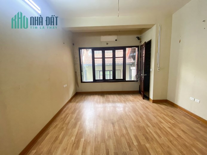 Cho thuê mặt bằng kinh doanh, mầm non, nhà hàng, cafe tại phố Trịnh Công Sơn, Tây Hồ