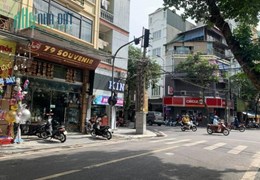 Bán nhà mặt phố Hàng Mã quận Hoàn Kiếm55m x 5T 30 tỷ xây mới ngã tư Hàng Gà, Hàng Lược