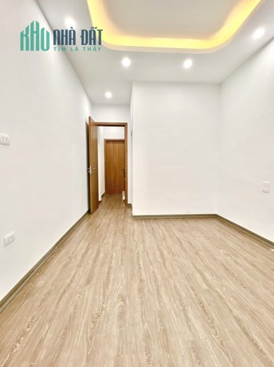 SỞ HỮU NGAY NHÀ PHÂN LÔ CÁT LINH 35M2 NHÀ ĐẸP Ở NGAY, NGÕ CỰC NÔNG, 4 TỶ LH 0966037496