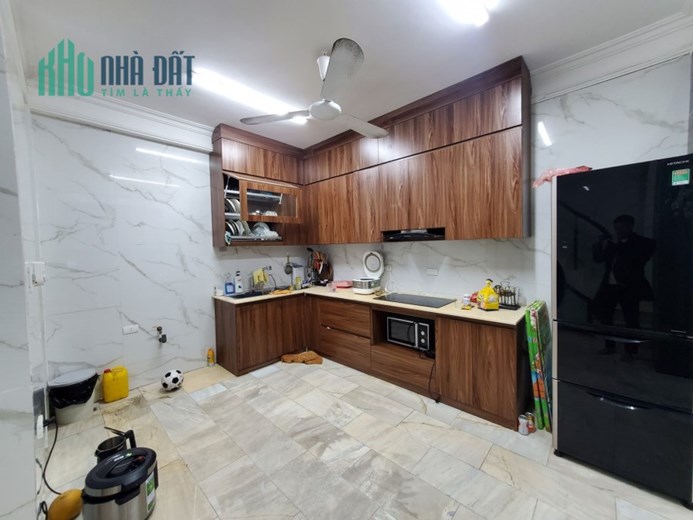 Bán nhà phố Nhân Hòa, khu VIP quận Thanh Xuân. 40m2, 5T, MT 5m, nhỉnh 6 Tỷ. Ô TÔ. 0378230032