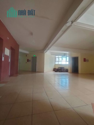 Chung cư Nam Trung Yên, Cầu Giấy, 64m2, 2 ngủ, 1 vệ sinh, phí dịch vụ siêu rẻ, giá 2.1 tỷ