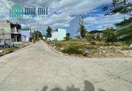 . Góc 2 mặt kiệt 7.5m ngay Bệnh Viện 600, 40m ra Lê Văn Hiến, 130m2