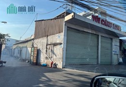 Cho thuê kho và nhà, diện tích sử dụng 700 m2 giá chỉ 50 triệu/tháng
. ngay Phú Định,Q8