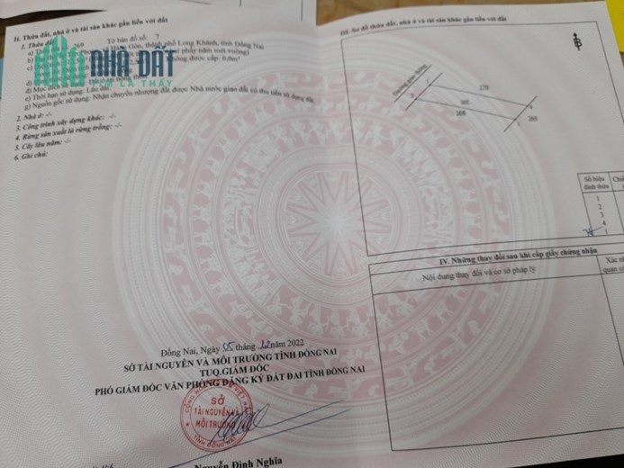 ( Rẻ) BÁn gấp lô đất full thổ, xây dựng tự do 1,1x tỷ 117m2 tại xã HÀng Gòn Tp Long Khánh