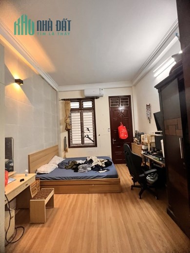 Bán nhà Thụy Khuê 30m2, mt4m, 5 tầng, giá 3.06 tỷ, Tây Hồ, nhà đẹp.