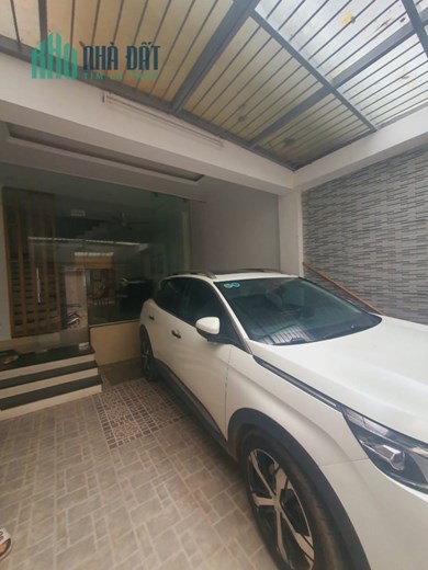 Chuyển nhà sang Biệt thự, chủ nhà nhờ bán Liền kề văn phú đã Hoàn thiện chỉ 9 tỉ
