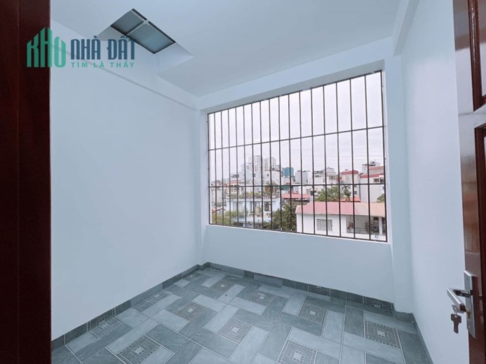 Siêu phẩm Bùi Xương Trạch DT33 5 tầng mt 3.5 giá 5.2 tỷ