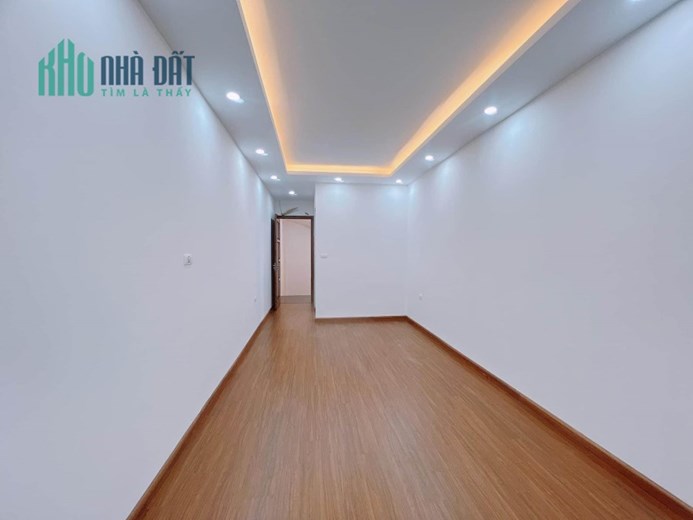 Siêu phẩm Bùi Xương Trạch DT33 5 tầng mt 3.5 giá 5.2 tỷ