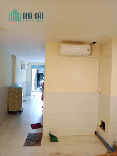Cho thuê Mặt bằng hẻm thông  ô tô 114 Đường Bàn Cờ P3Q3