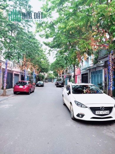 Chủ nhà chuyển biệt thự, nhờ Bán gấp Liền kề văn phú, Đẳng cấp sống và kinh doanh chỉ 12 tỉ,