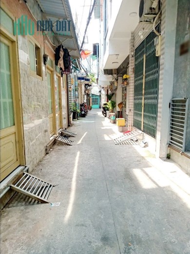 Nhà thuê nguyên căn hẻm 17 Phạm Thế Hiển P1Q8 - 6 triệu