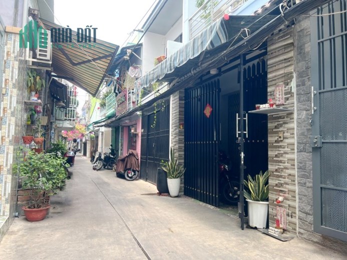 Nhà bán 4 tầng gần MT Bùi Minh Trực P5 Q8 giá 4 tỷ 750
