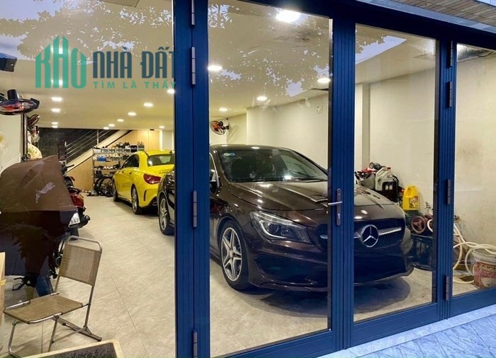 Mặt Tiền Nội Bộ Lê Văn Lương, 75m2, 4 tầng, Giá 12.5 Tỷ, Gara đỗ 2 Ôtô