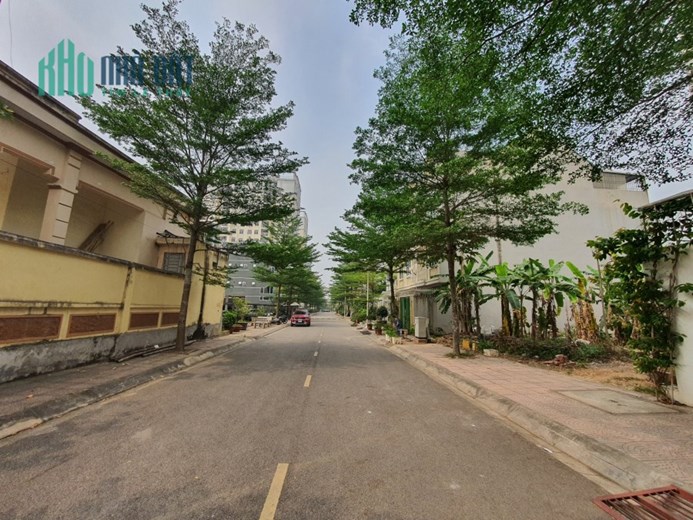 Hàng đẹp hết nước chấm ngay chân Chung Cư An Phú Vĩnh Yên Vinh Phúc.