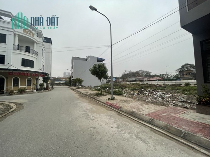 Bán cực gấp lô đất số 11 Tái Định Cư Cây Đa diện tích 67.5m GIÁ 72.5 tr vị trí cực đẹp